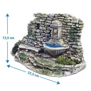 087 FONTAINE MUR GRAND