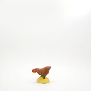 30 Poule qui picore